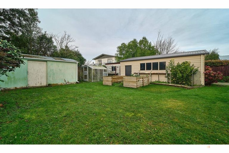 Photo of property in 23 Flatman Crescent, Geraldine, 7930