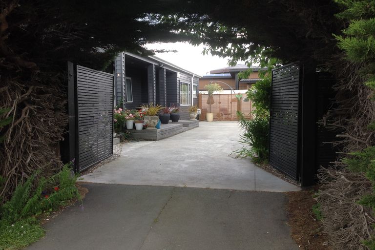 Photo of property in 5 Jervois Street, New Brighton, Christchurch, 8061