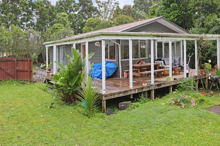 Photo of property in 54a Woodside Road, Massey, Auckland, 0614
