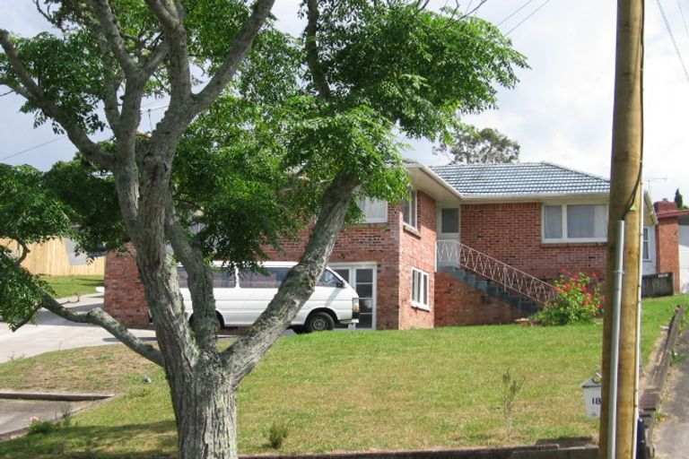 Photo of property in 16 Peter Mulgrew Street, New Windsor, Auckland, 0600