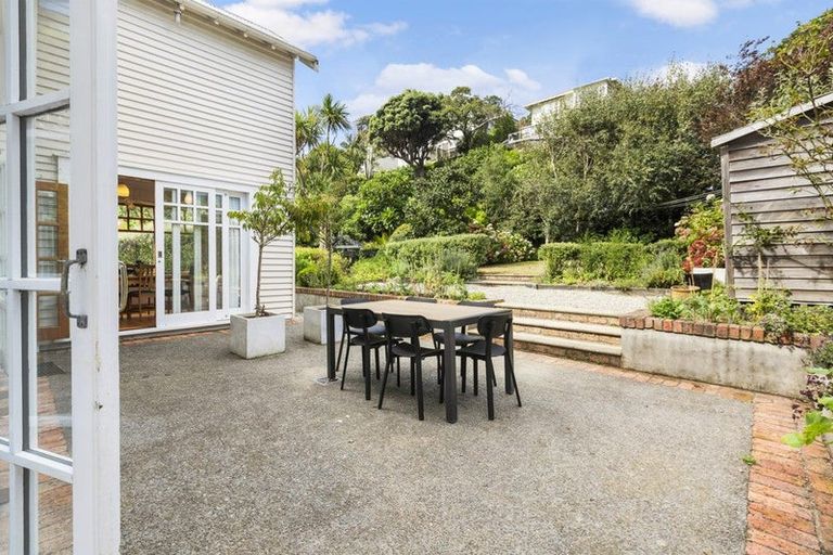 Photo of property in 31 Rimu Road, Kelburn, Wellington, 6012