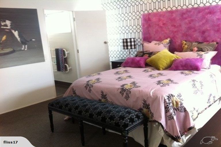 Photo of property in 3b Telford Terrace, Oriental Bay, Wellington, 6011