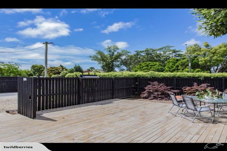 Photo of property in 1/325 Burwood Road, Burwood, Christchurch, 8083