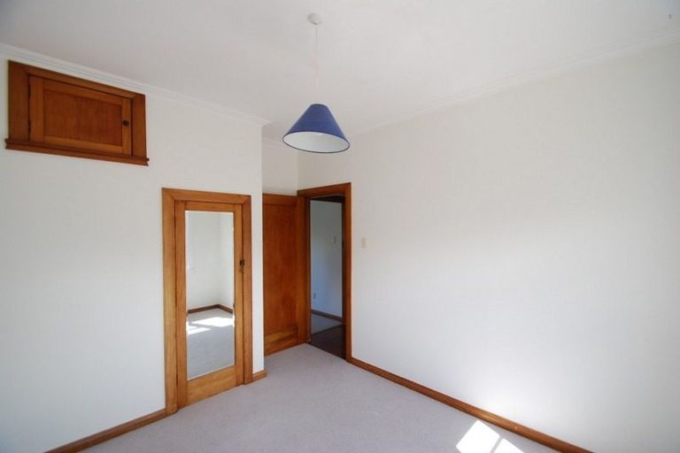 Photo of property in 41 Farm Road, Northland, Wellington, 6012