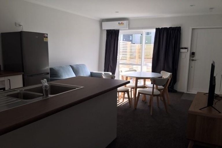 Photo of property in 8/10 Burrows Place, Frankton, Hamilton, 3204