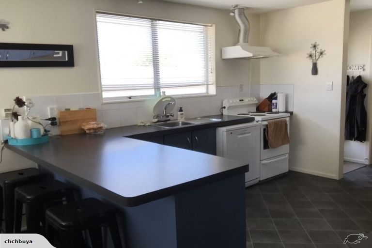 Photo of property in 71 Johns Road, Rangiora, 7400