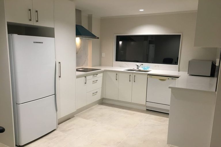 Photo of property in 64 Mayfair Crescent, Mairangi Bay, Auckland, 0630