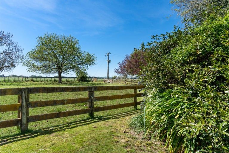 Photo of property in 157 Perrys Road, East Taratahi, Masterton, 5887