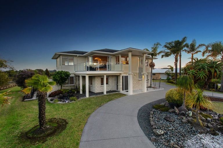 Photo of property in 26 Ohiwa Parade, Ohope, 3121