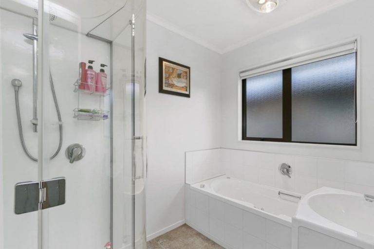 Photo of property in 13 Woodland Grove, Wainuiomata, Lower Hutt, 5014