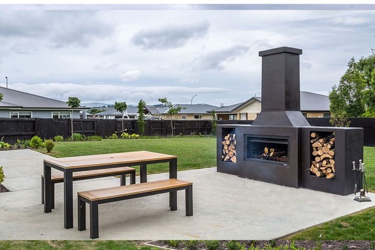 Photo of property in 17 Kauri Place, Pahiatua, 4910