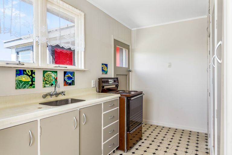 Photo of property in 48 Lee Road, Hannahs Bay, Rotorua, 3010