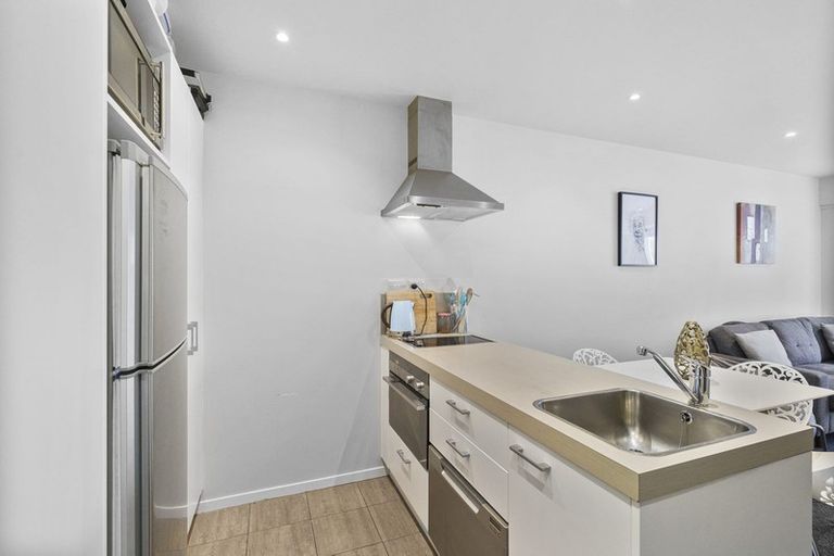 Photo of property in Soho Apartments, 405/74 Taranaki Street, Te Aro, Wellington, 6011