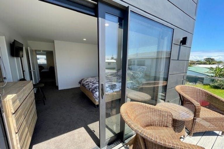 Photo of property in 14b Percy Road, Papamoa Beach, Papamoa, 3118