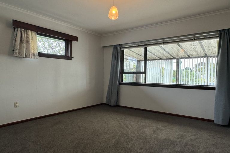 Photo of property in 76 Mackworth Street, Woolston, Christchurch, 8062
