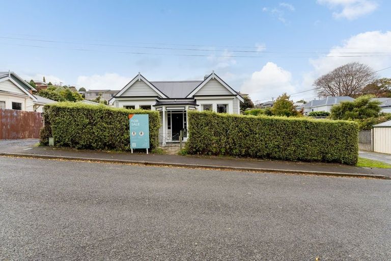 Photo of property in 8 Durham Street, Mornington, Dunedin, 9011