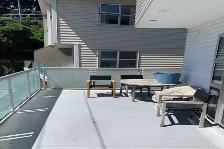 Photo of property in 3a Anderson Terrace, Mount Cook, Wellington, 6021