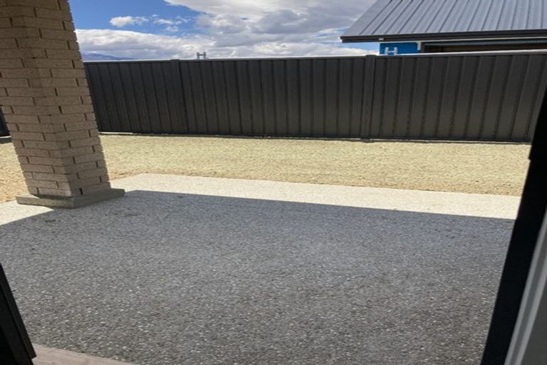 Photo of property in 52 Olds Crescent, Cromwell, 9310