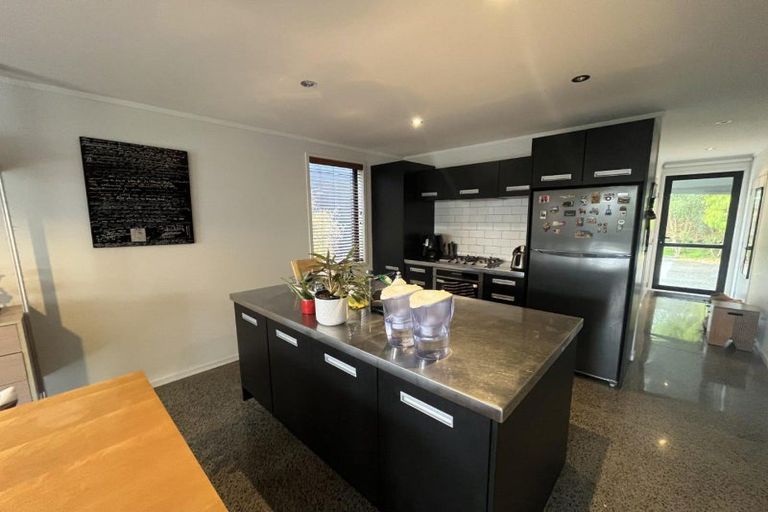 Photo of property in 55 Morley Street, New Plymouth, 4310