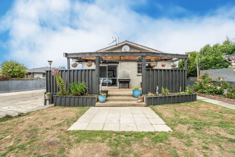 Photo of property in 27 Iona Place, Strathern, Invercargill, 9812