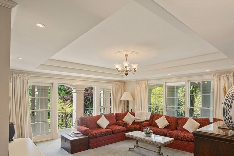 Photo of property in 214 Main Road South, Raumati South, Paraparaumu, 5032