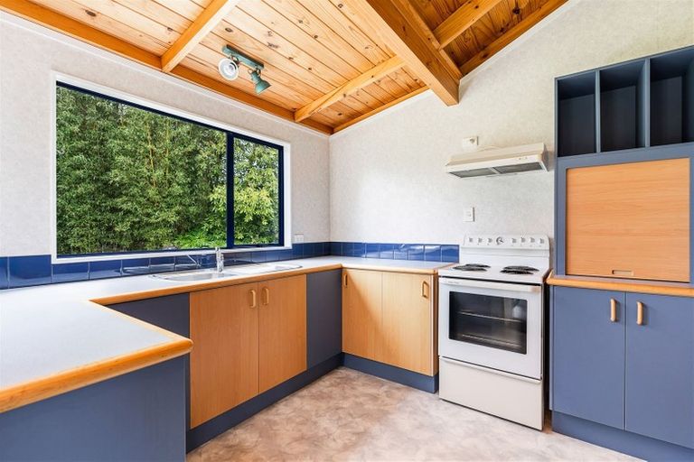 Photo of property in 229 Ngunguru Road, Glenbervie, Whangarei, 0173