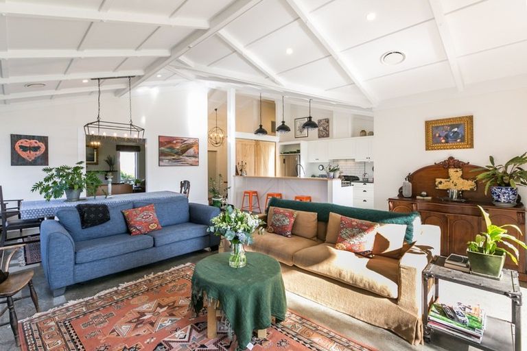 Photo of property in 18 Reynolds Road, Havelock North, 4130