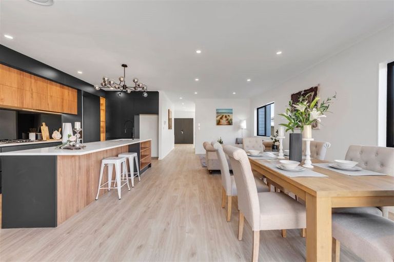 Photo of property in 31 Bushfield Drive, Flat Bush, Auckland, 2019