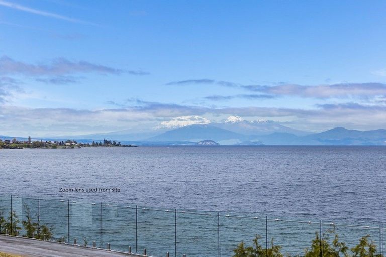 Photo of property in 159 Lake Terrace, Hilltop, Taupo, 3330