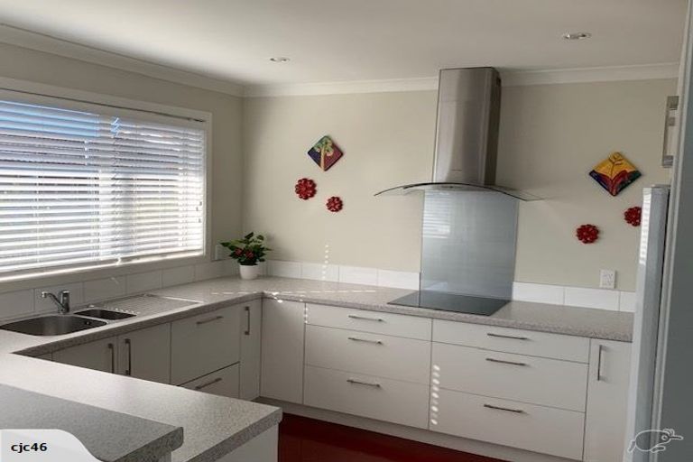 Photo of property in 80a Te Mata Road, Havelock North, 4130