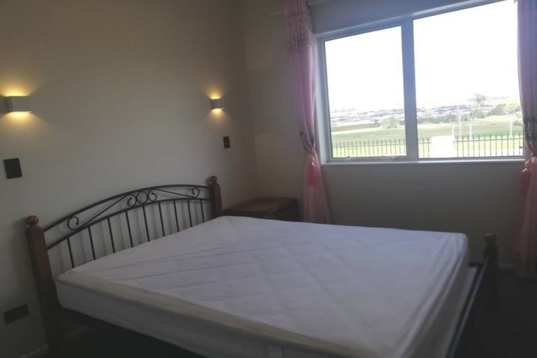 Photo of property in 5 Thomason Crescent, Pokeno, 2402