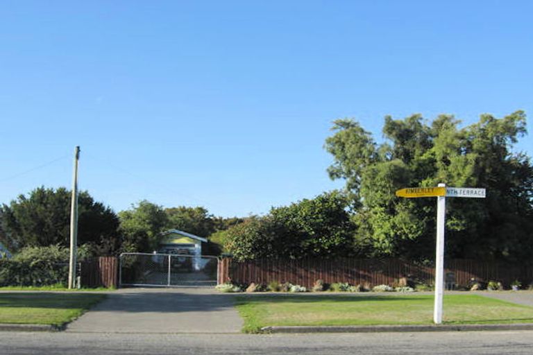 Photo of property in 46 North Terrace, Darfield, 7510