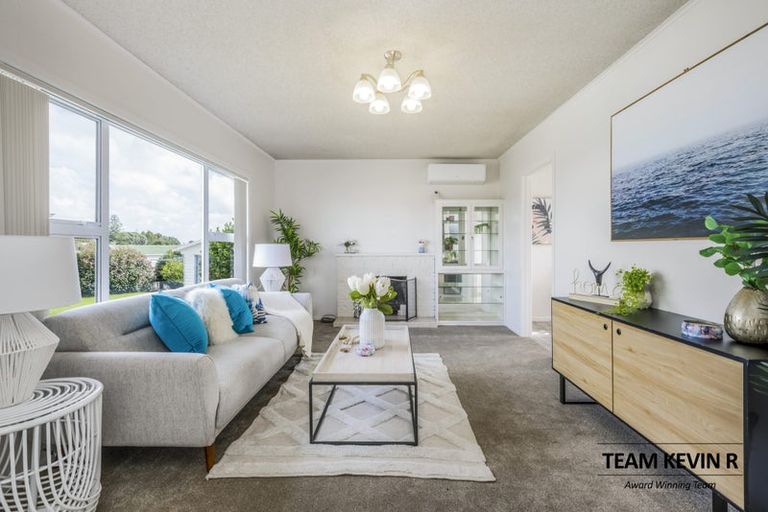 Photo of property in 21 Orchard Rise, Rosehill, Papakura, 2113