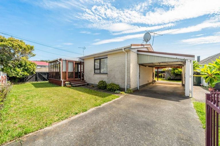 Photo of property in 1/2 Watkins Grove, Taita, Lower Hutt, 5011