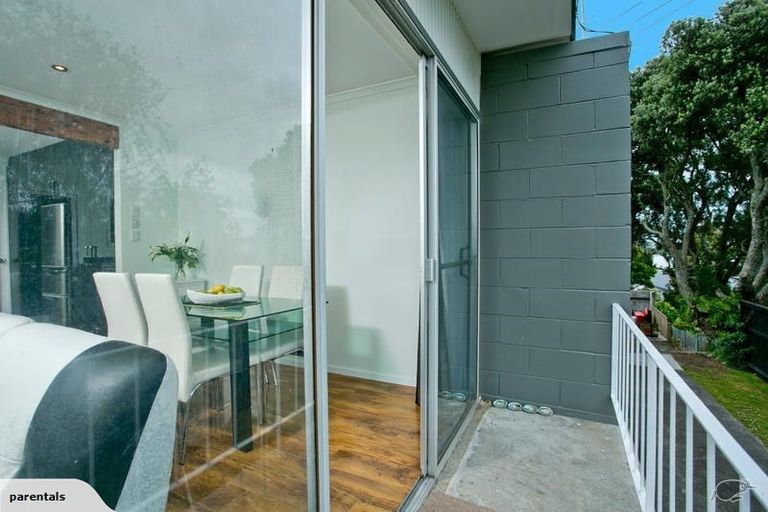 Photo of property in 6/16 Rutland Road, Stanley Point, Auckland, 0624