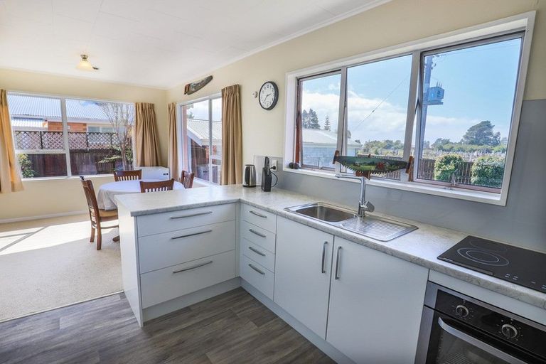 Photo of property in 18 Whitcombe Terrace, Hokitika, 7810