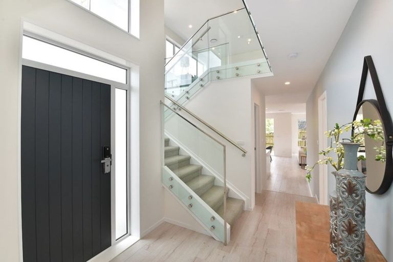 Photo of property in 702a East Coast Road, Pinehill, Auckland, 0632