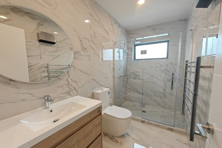 Photo of property in 1 Pukeko Road, Hobsonville, Auckland, 0616