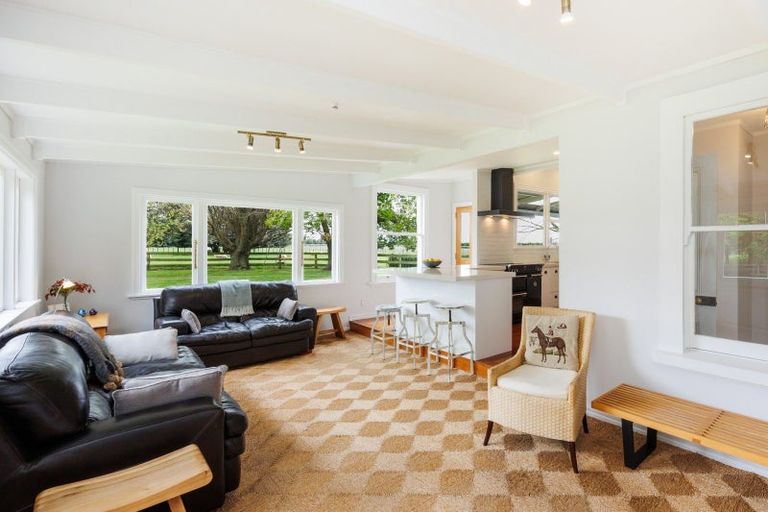 Photo of property in 11 Lawton Road, Feilding, 4775