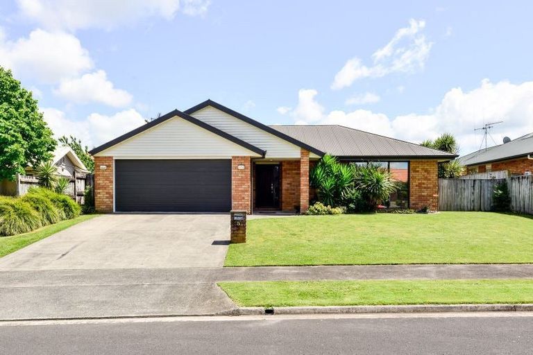 Photo of property in 5 Merlot Place, Rototuna, Hamilton, 3210