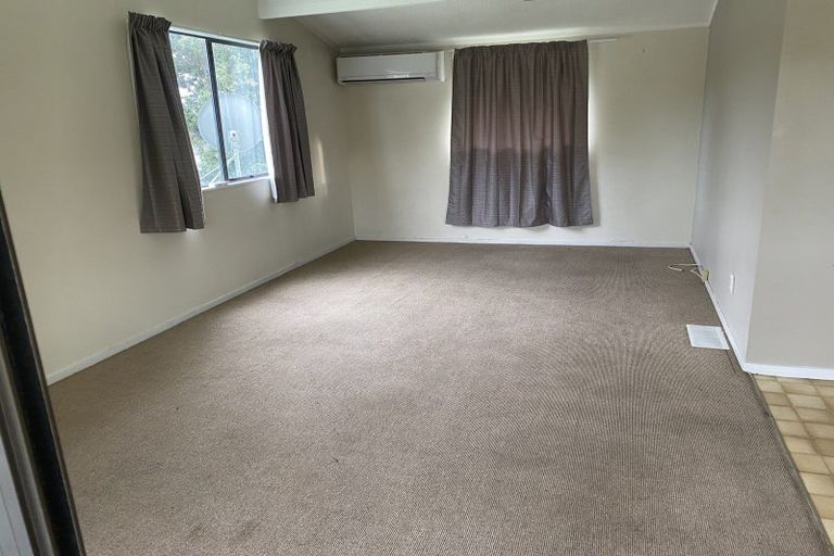 Photo of property in 98 Resolution Road, Welcome Bay, Tauranga, 3112
