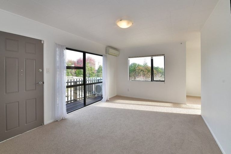 Photo of property in 85 Garfield Road, Helensville, 0800