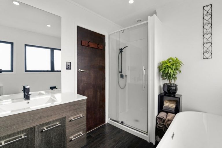 Photo of property in 31 Alison Street, Mangakakahi, Rotorua, 3015