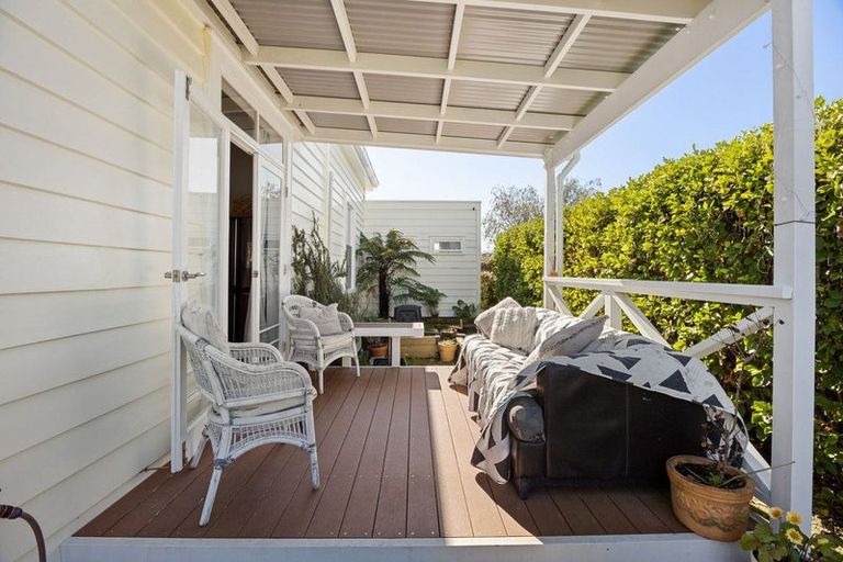 Photo of property in 31 Clare Street, Cambridge, 3434