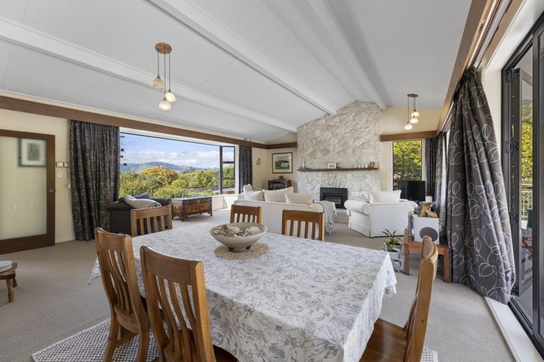 Photo of property in 33 Blanket Bay Road, Sawyers Bay, Port Chalmers, 9023