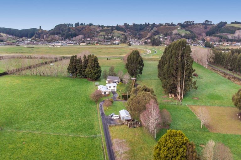 Photo of property in 246 Factory Road, Mosgiel, 9092