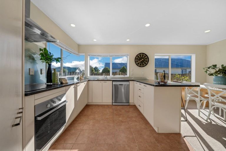 Photo of property in 1/15 Tolben Place, Golflands, Auckland, 2013