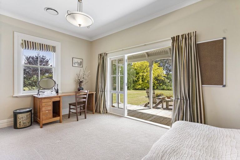 Photo of property in 24b Cromarty Drive, Martinborough, 5784