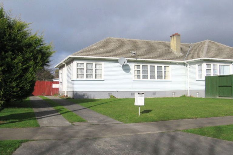 Photo of property in 66-68 Rangiora Avenue, Roslyn, Palmerston North, 4414