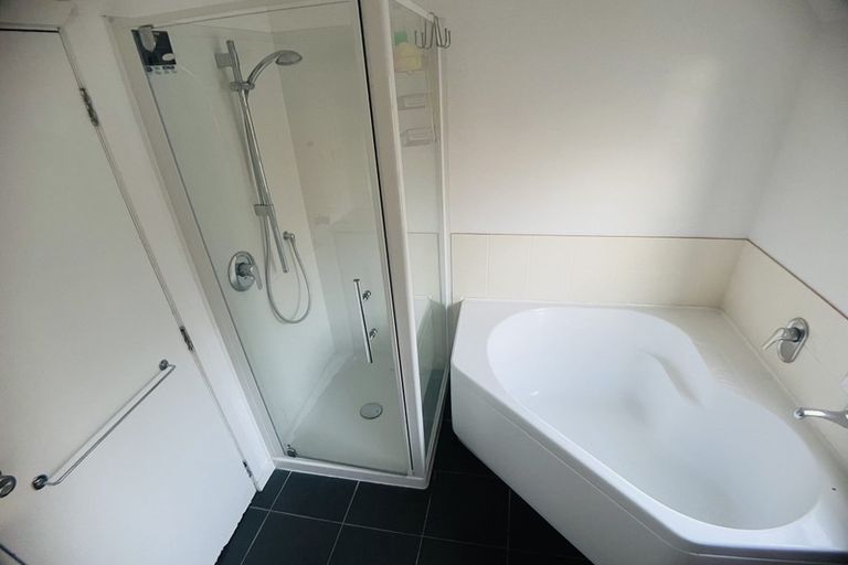 Photo of property in 122a Clonbern Road, Remuera, Auckland, 1050